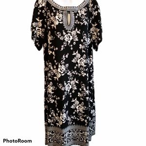 NWT White House Black Market Black White Dress 2x